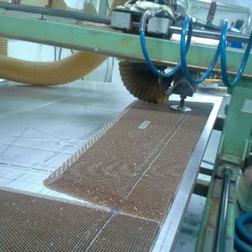 Fresadora de bancada